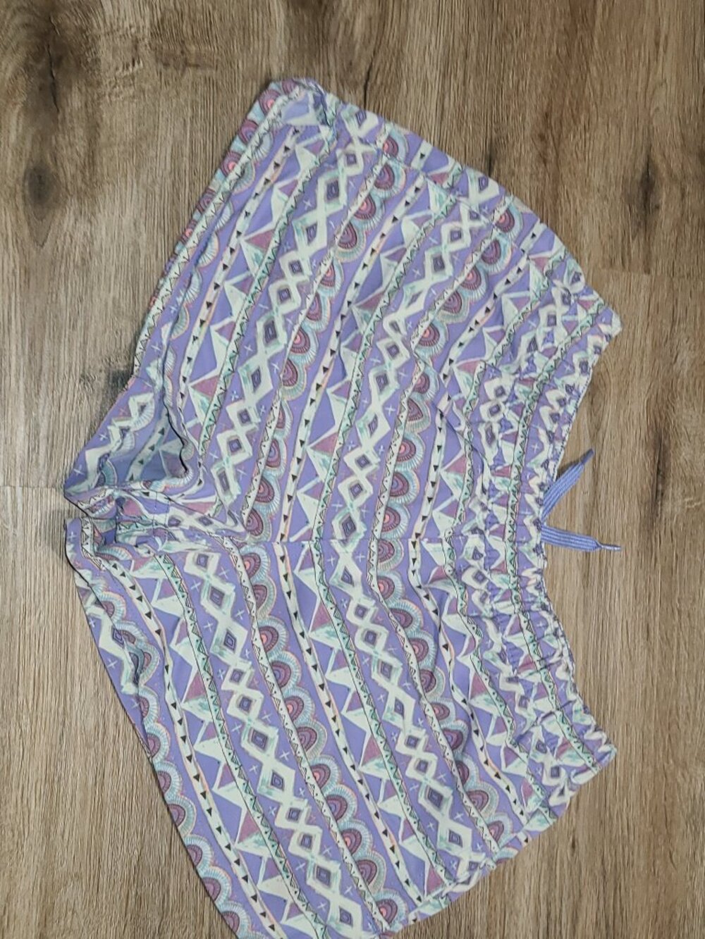 Patagonia women S Barely Baggies Shorts Unlined Nylon Tribal 2.5in - Picture 6 of 6